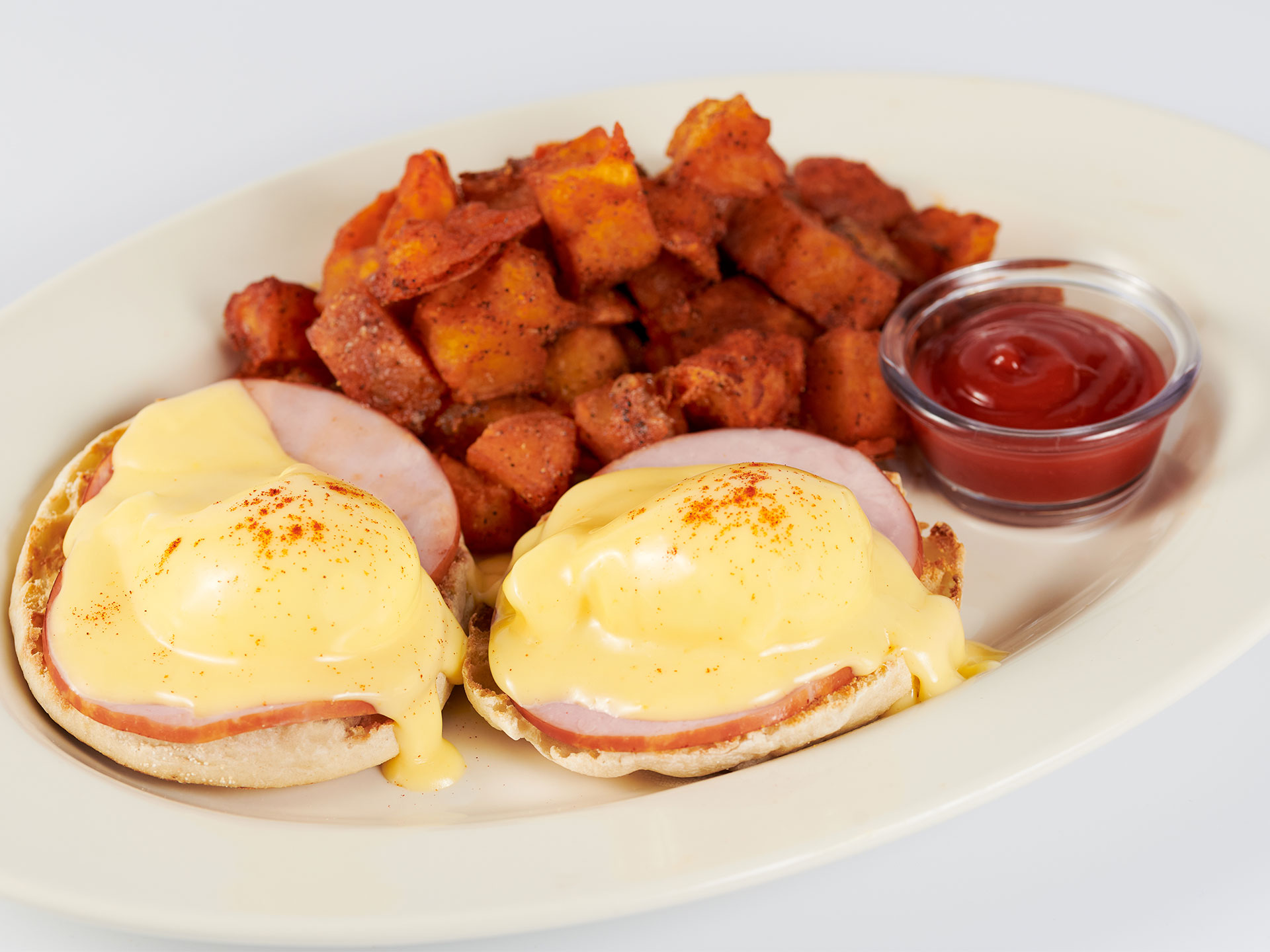 Eggs Benedict with Canadian Bacon and Hollandaise