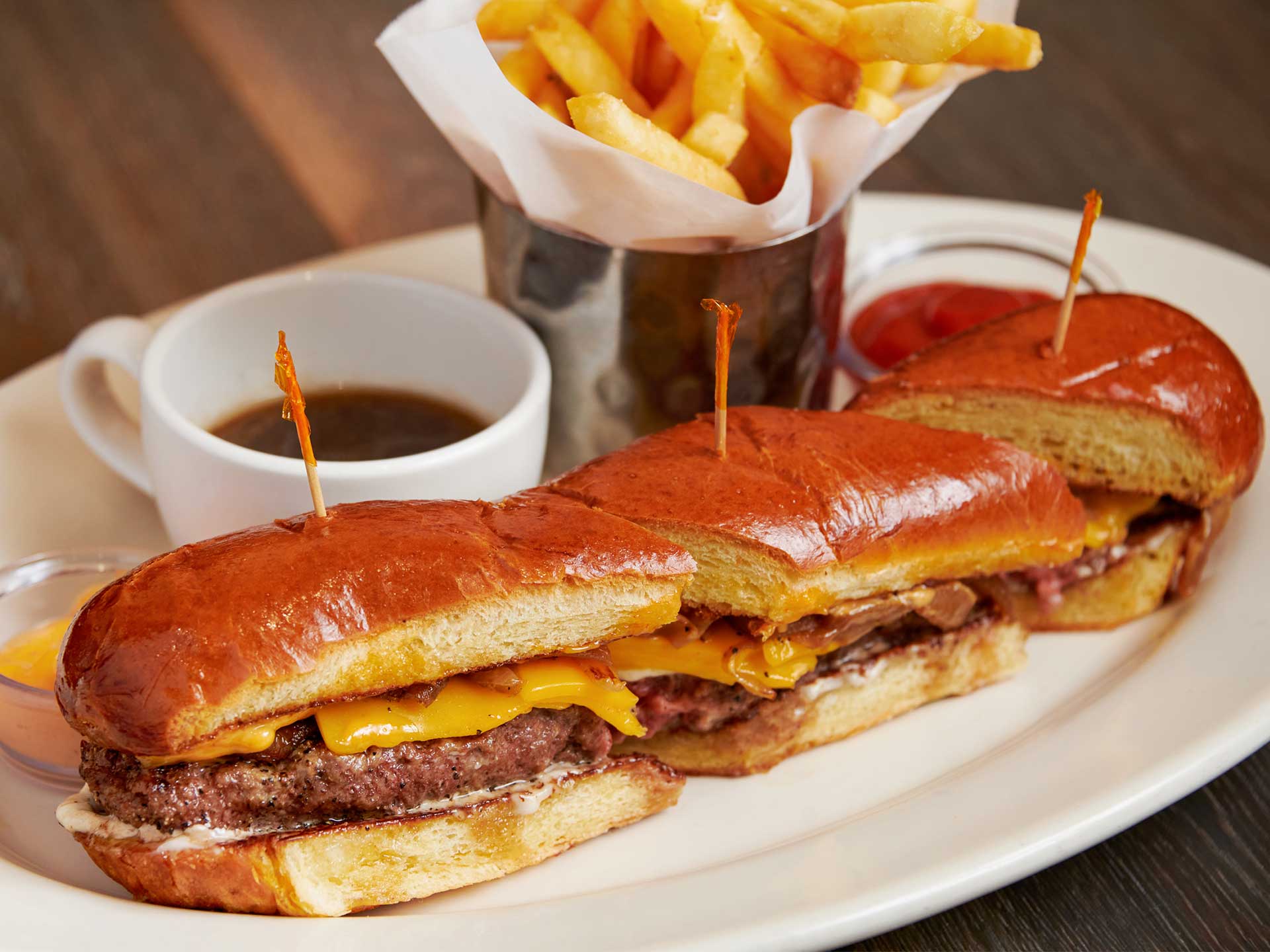 French Dip Cheeseburger