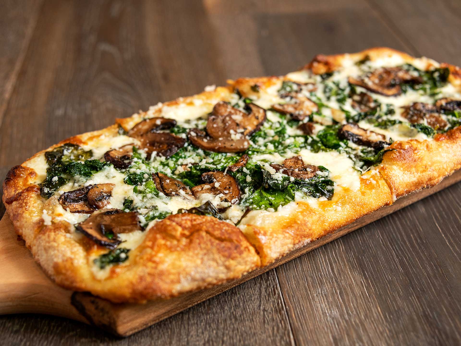 Spinach and Mushroom Flatbread Pizza