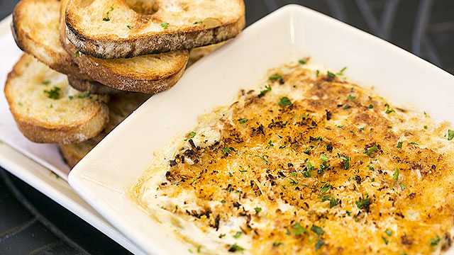 Warm Crab & Artichoke Dip